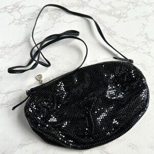 Vintage Whiting & Davis Black Metal Mesh Cross-Body Evening Bag With Heart Charm